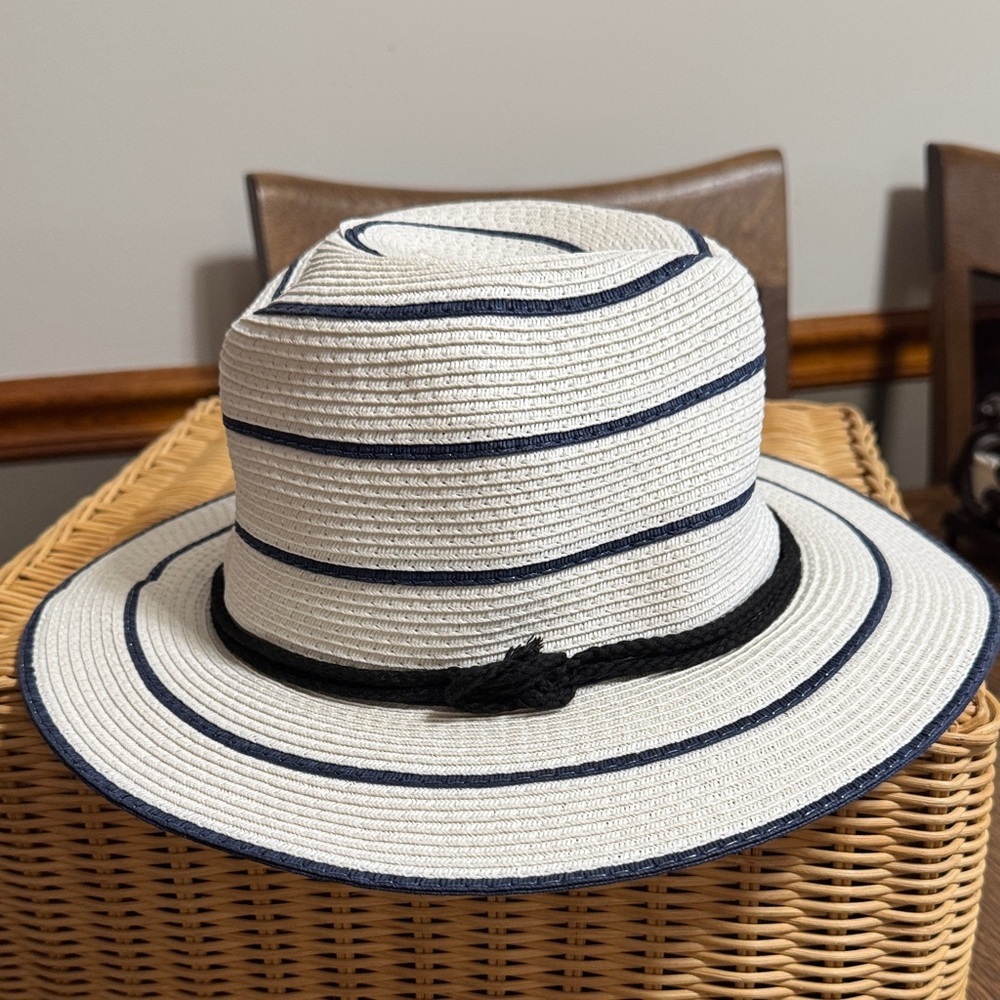 Tommy Bahama White Straw Sun Hat with Navy Stripes and Black Band
